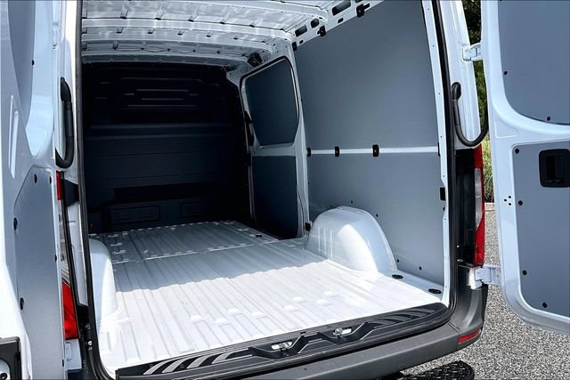 New 2026 Mercedes-Benz Sprinter 2500 image 16