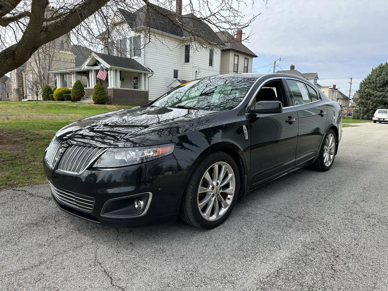 Used 2011 Lincoln MKS AWD w/ 201A Rapid Spec Order Code image 3