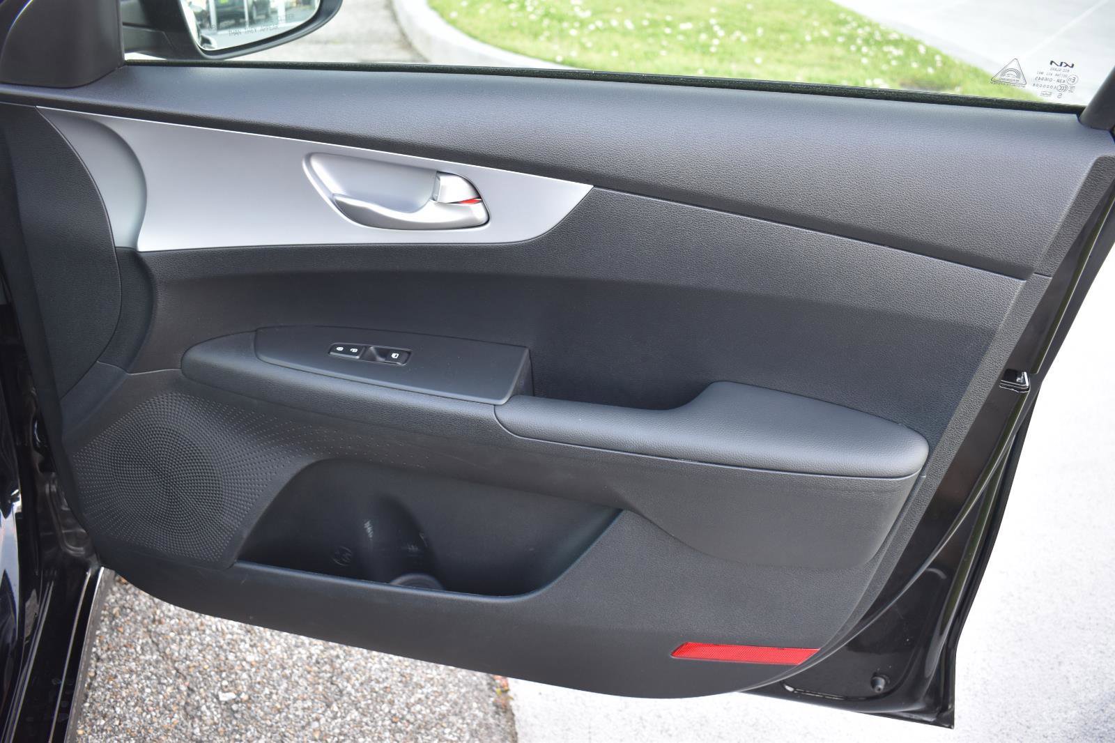 Used 2024 Kia Forte LX image 50