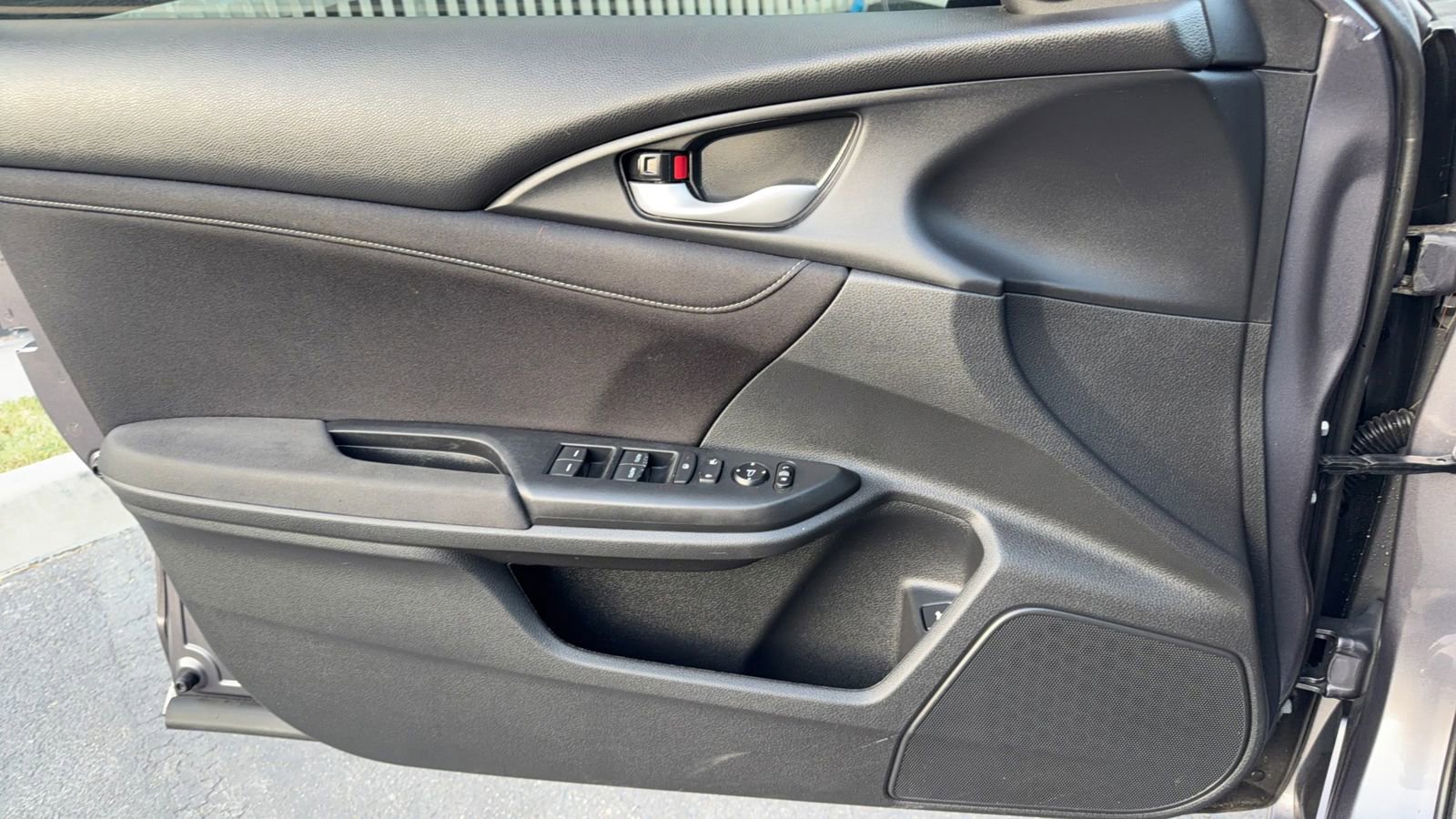 Used 2021 Honda Insight EX image 13