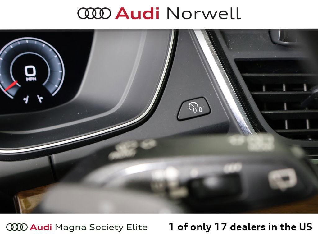 Used 2021 Audi Q5 Prestige w/ Prestige Package image 31