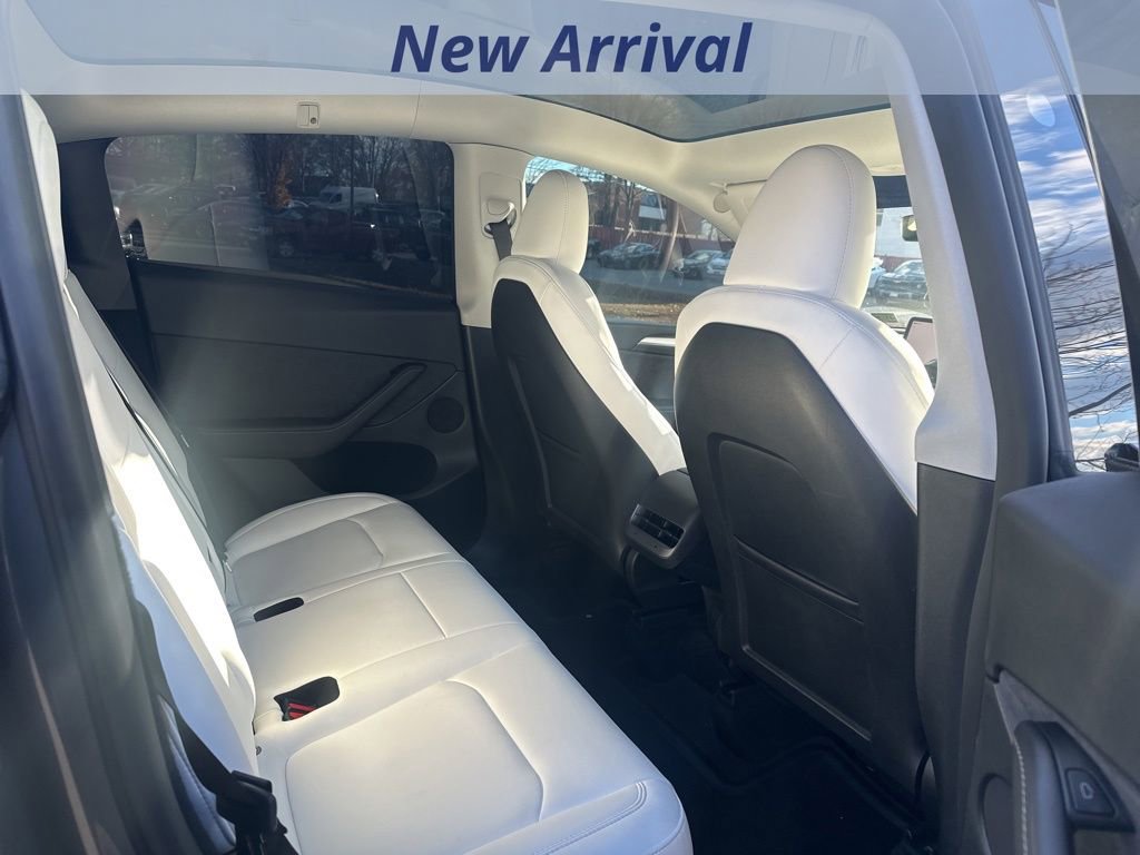 Used 2023 Tesla Model Y Performance image 10