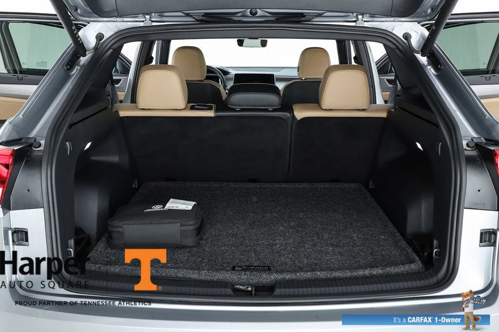 Used 2025 Volkswagen Atlas Cross Sport SE w/ Panoramic Sunroof Package AWD/4WD image 29