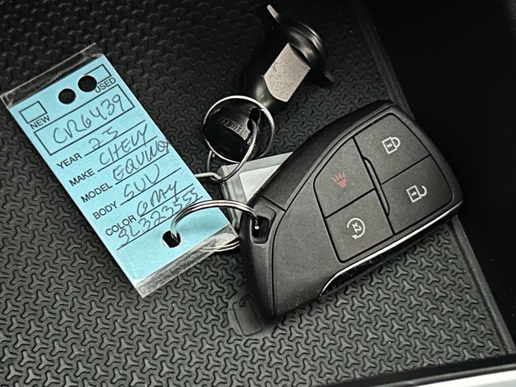 Used 2025 Chevrolet Equinox LT AWD/4WD image 44