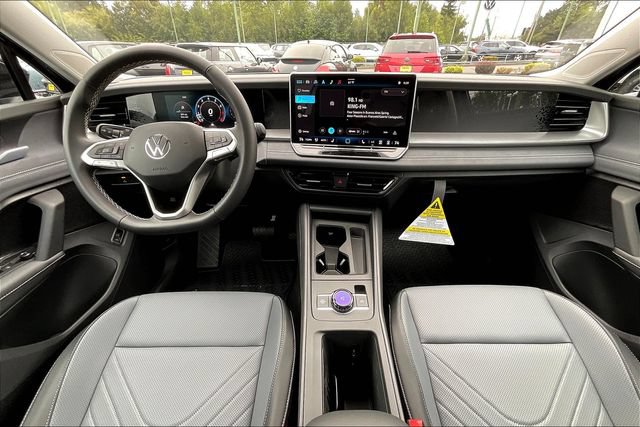 New 2025 Volkswagen Tiguan SE AWD/4WD image 6