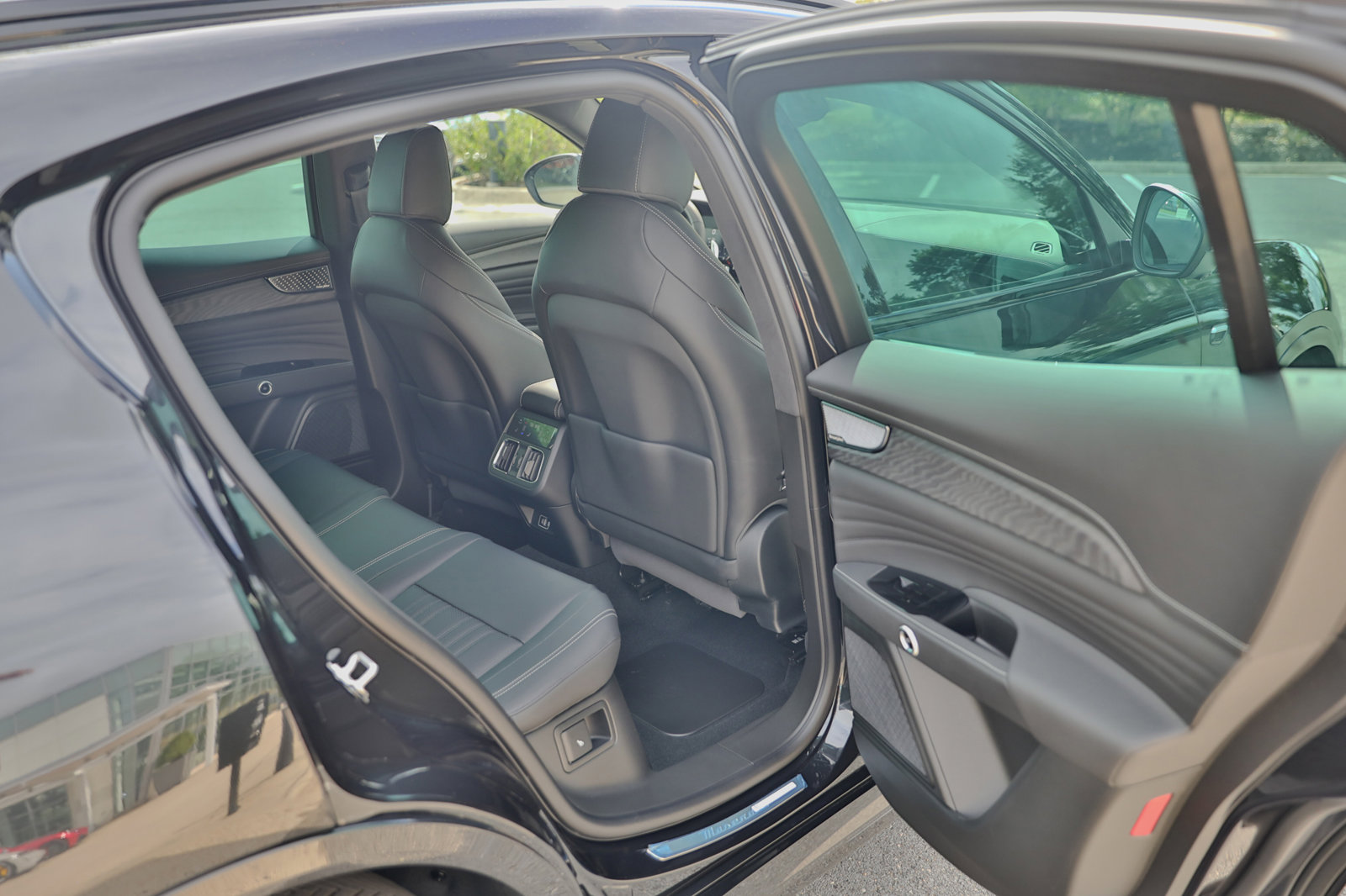 New 2024 Maserati Grecale GT image 37