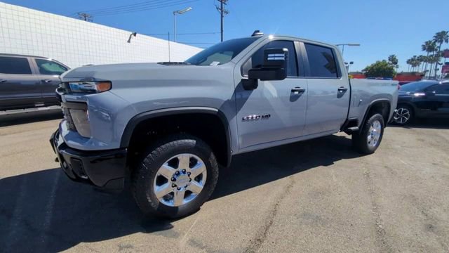 Used 2025 Chevrolet Silverado 2500 Custom w/ Custom Blackout Package image 4