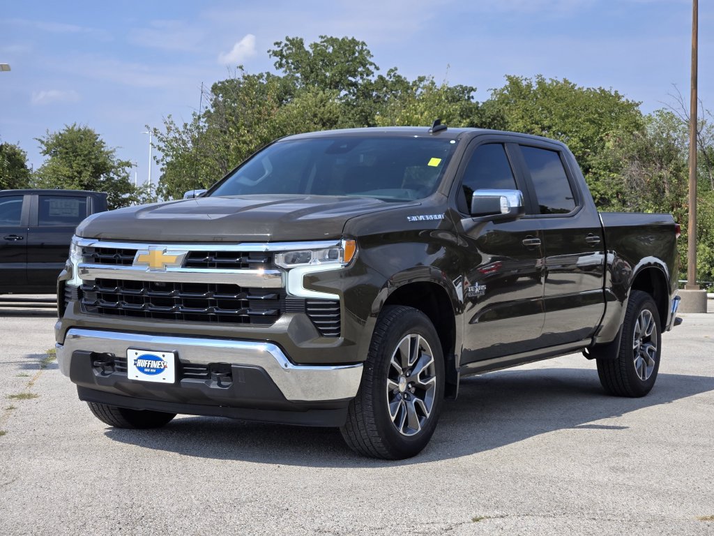 Used 2023 Chevrolet Silverado 1500 LT w/ Safety Package RWD image 3