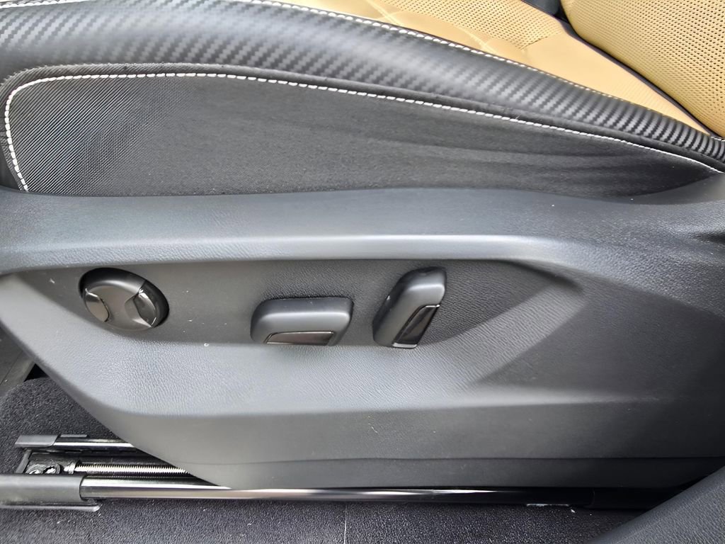 Used 2024 Volkswagen Atlas Cross Sport SE image 27