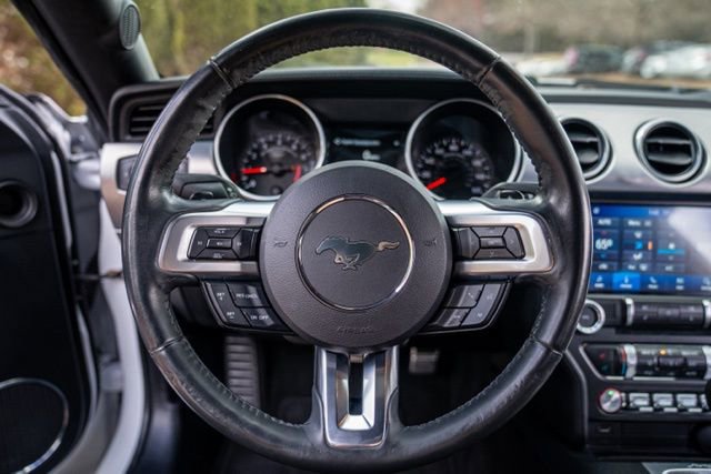 Used 2018 Ford Mustang Premium RWD image 29