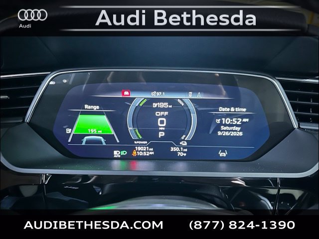 Certified 2024 Audi Q8 e-tron Premium Plus w/ Premium Plus Package AWD/4WD image 17