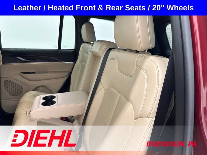 Used 2023 Jeep Grand Cherokee Limited w/ MOPAR Finishing Package AWD/4WD image 18