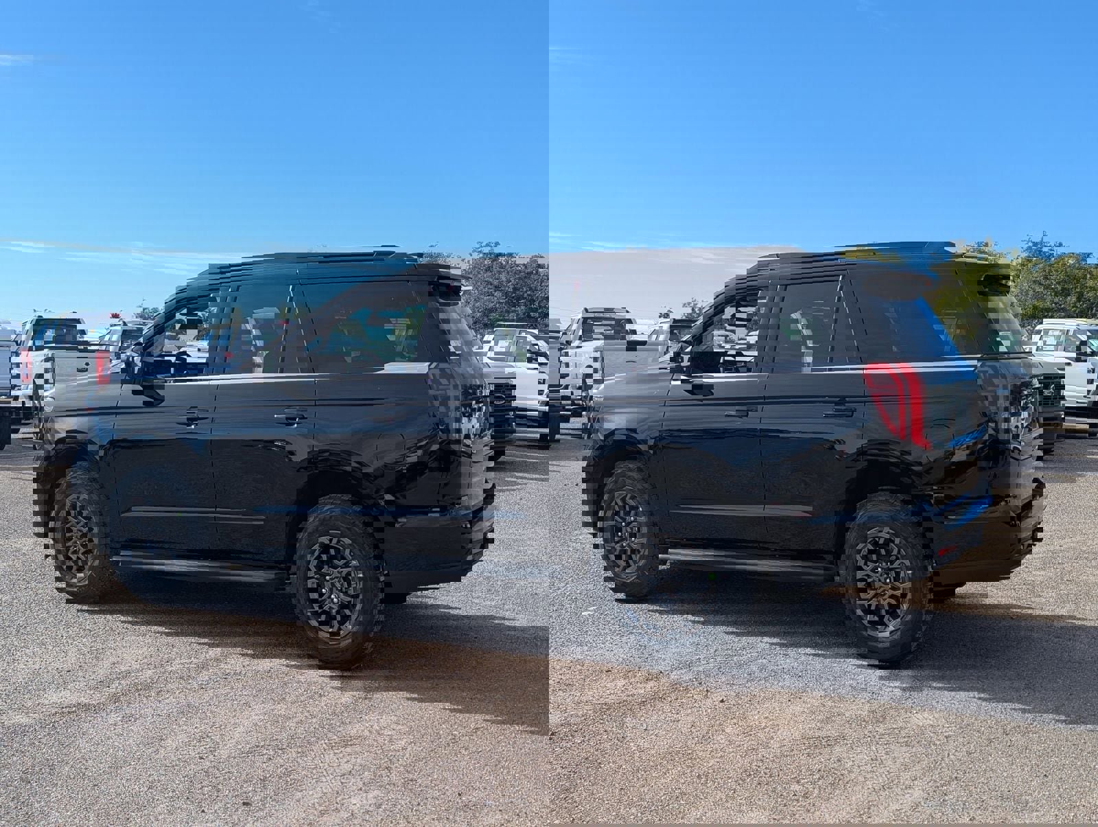 New 2026 Ford Expedition XL AWD/4WD image 3