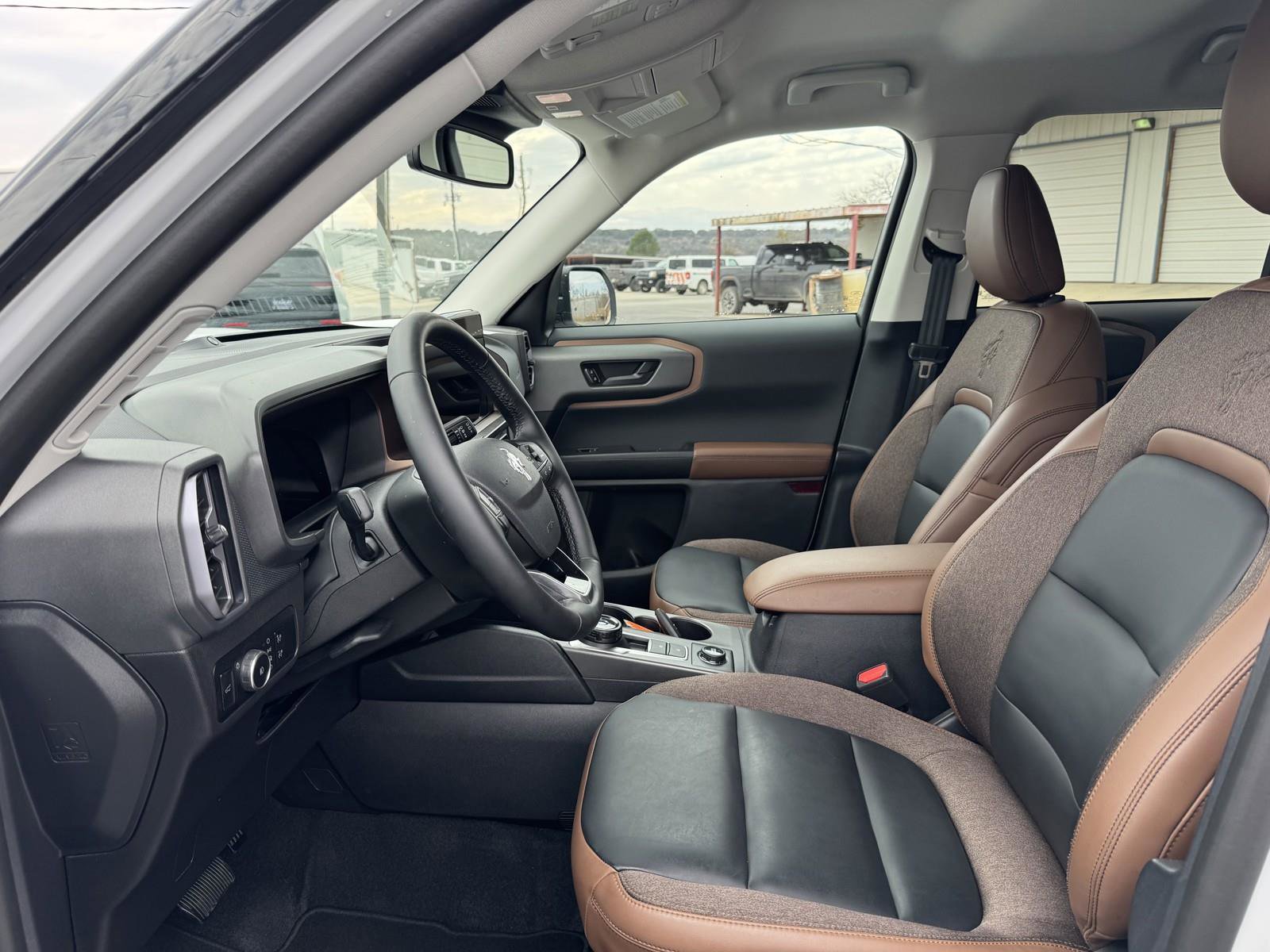 Used 2025 Ford Bronco Sport Outer Banks w/ Outer Banks Tech Package+ image 26