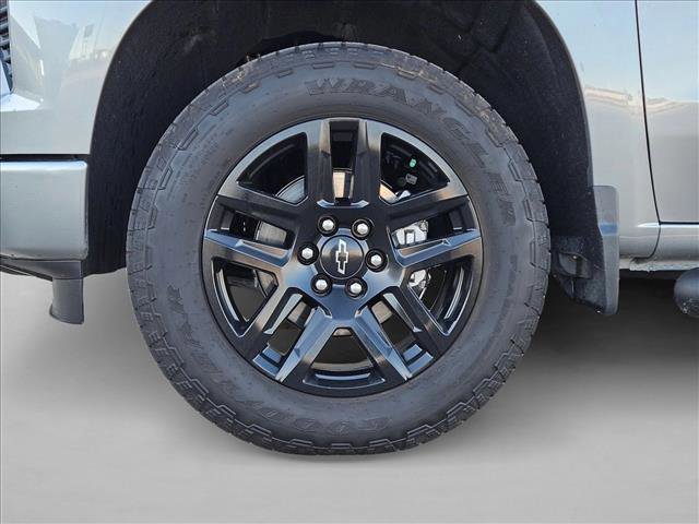 Used 2026 Chevrolet Silverado 1500 RST w/ RST Select Package image 24