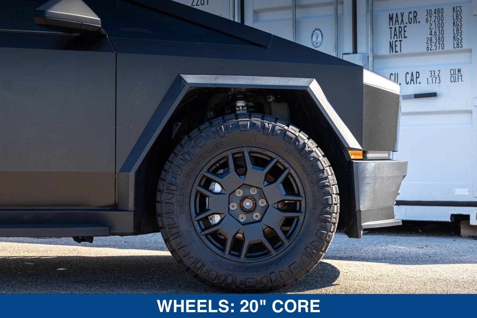 Used 2024 Tesla Cybertruck Cyberbeast AWD/4WD image 13