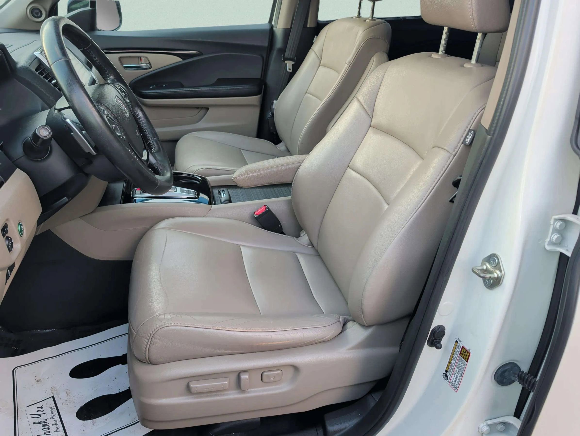 Used 2017 Honda Pilot Touring image 21