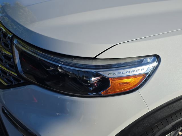Used 2020 Ford Explorer Limited image 9