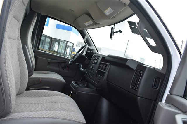 New 2025 Chevrolet Express 3500 Work Van w/ Power Convenience Package image 12