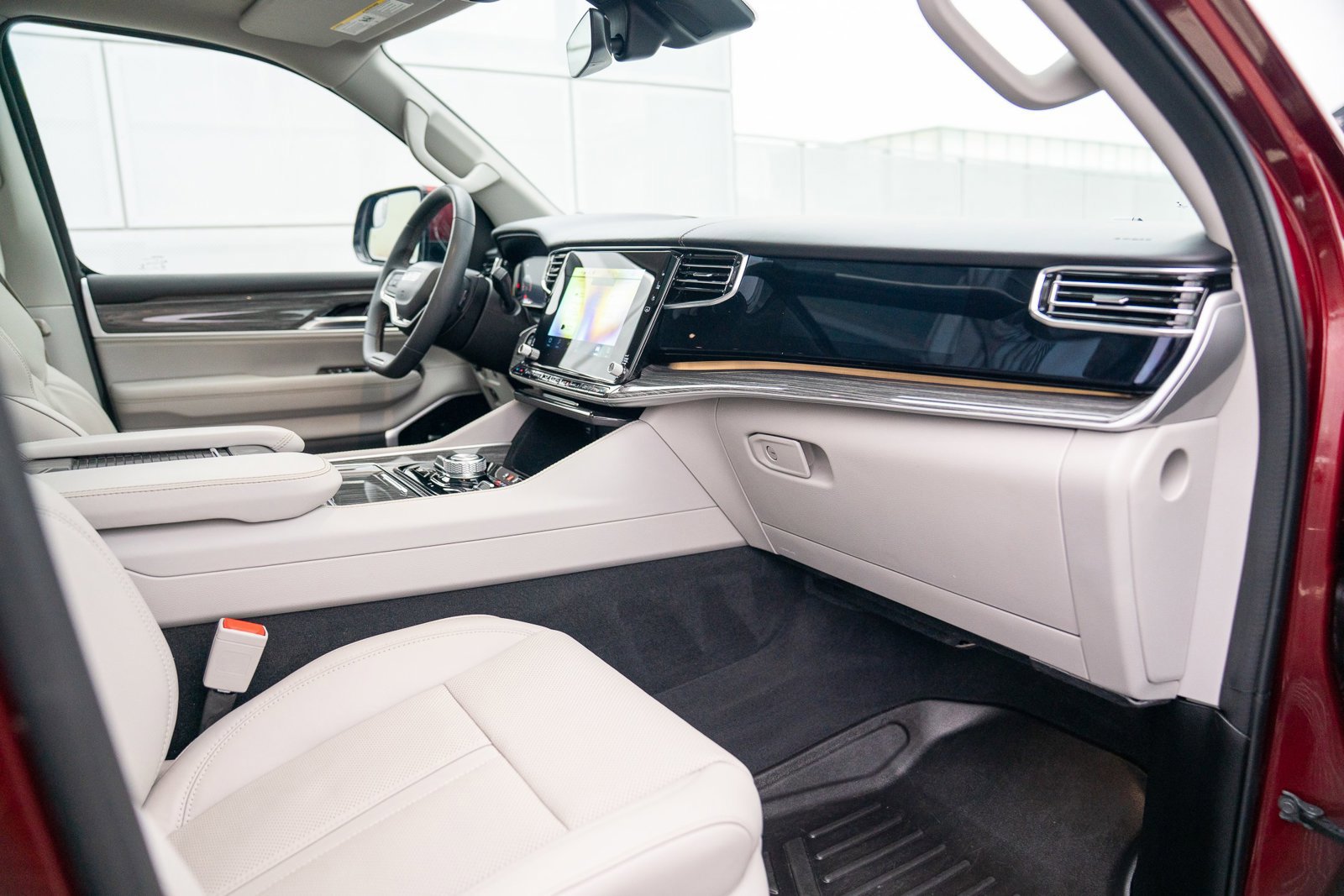 Used 2022 Jeep Wagoneer Series III w/ Premium Group I image 24