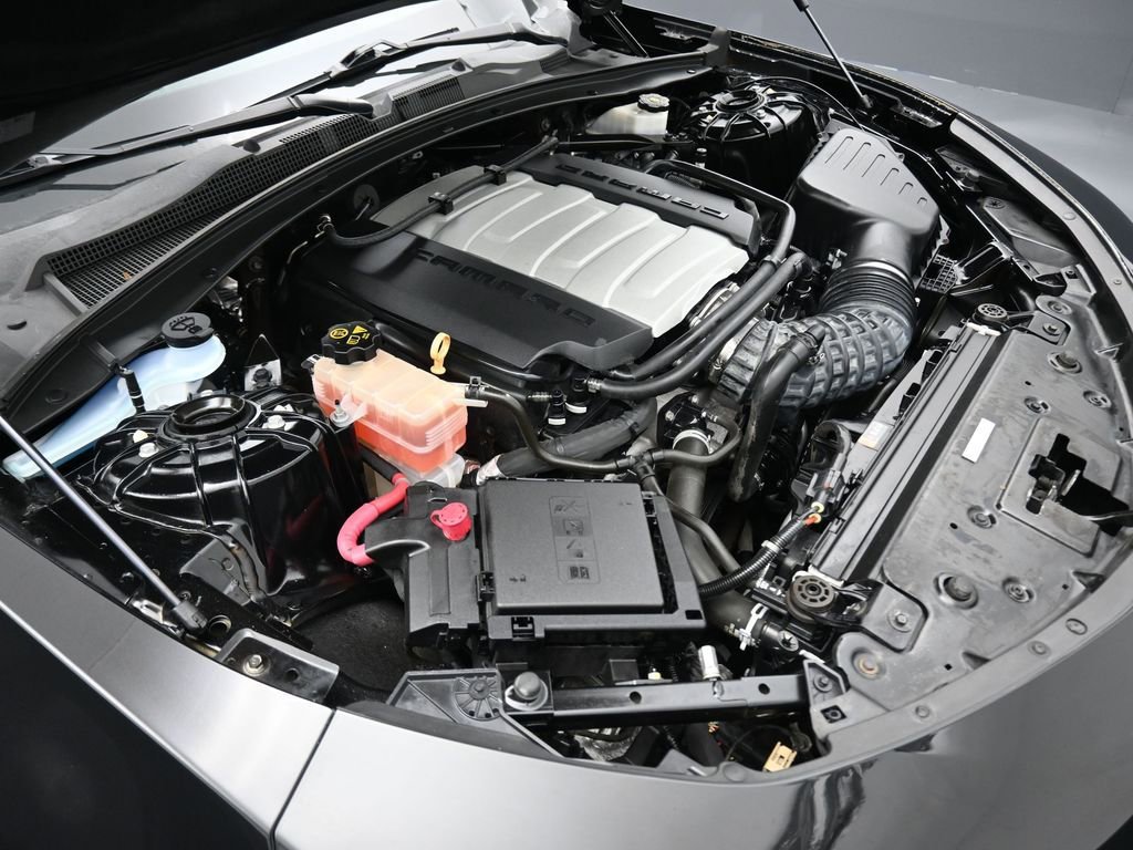 Used 2016 Chevrolet Camaro SS image 47