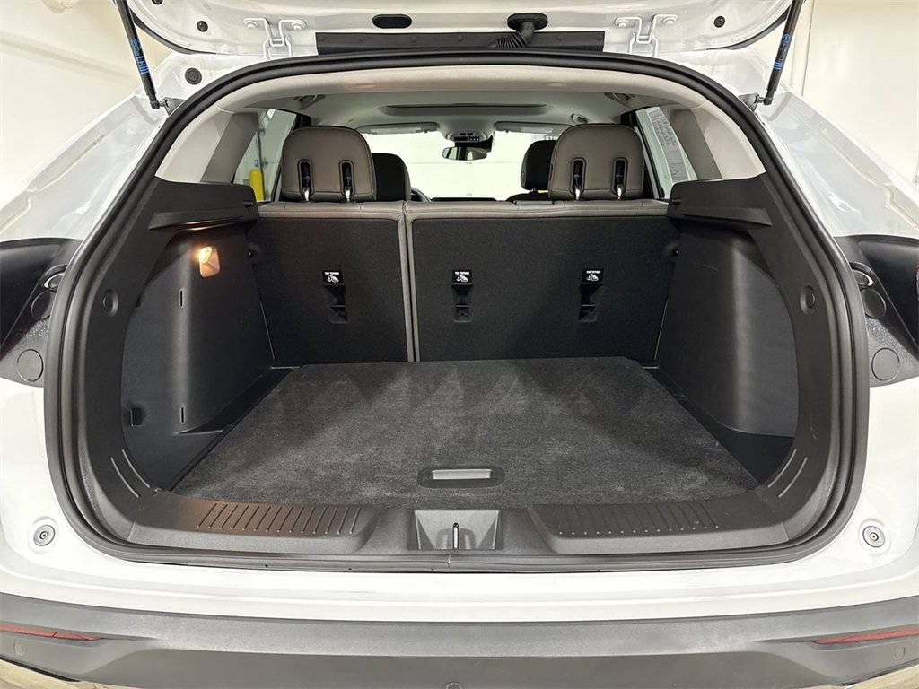 Certified 2026 Chevrolet Trax ACTIV w/ Sunroof Package image 24