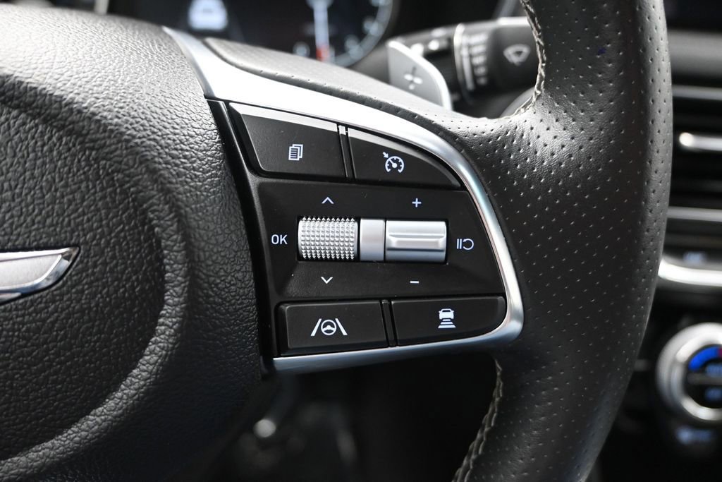 Used 2023 Genesis G70 2.0T AWD/4WD image 26