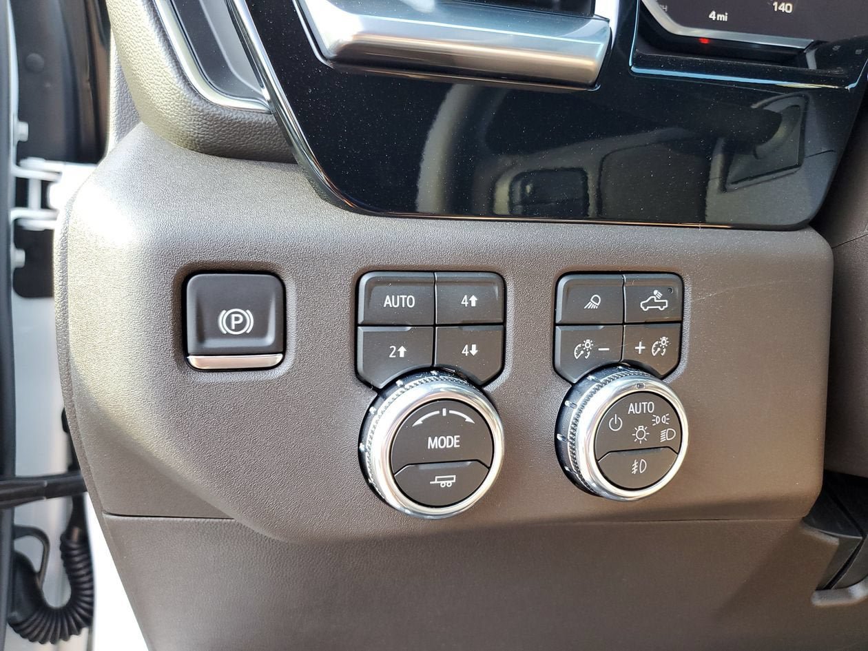New 2026 GMC Sierra 2500 SLT w/ SLT Convenience Package AWD/4WD image 31