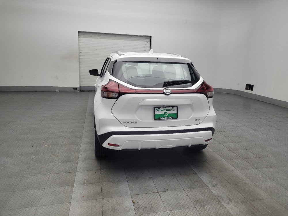 Used 2021 Nissan Kicks SV image 6