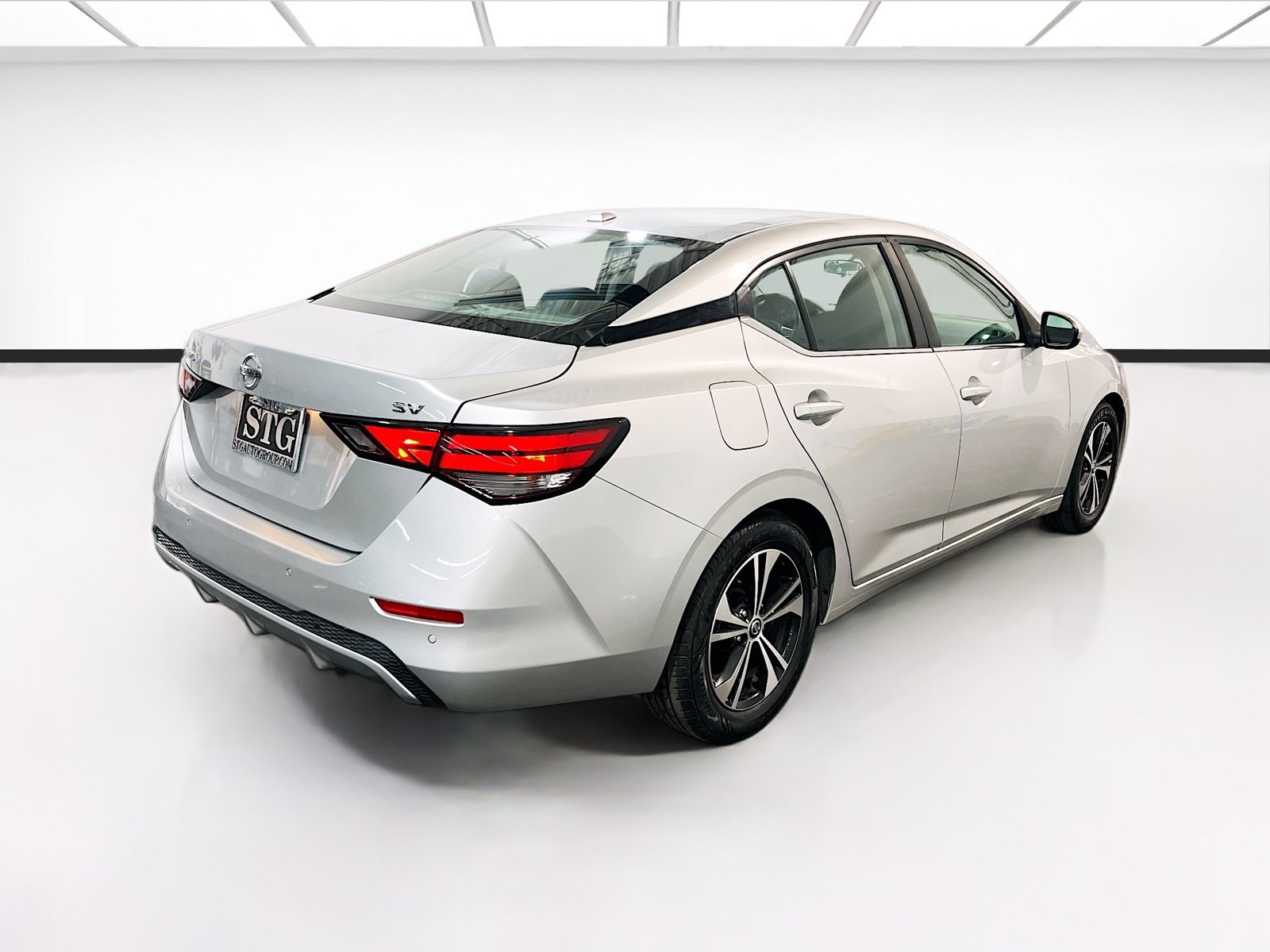 Used 2021 Nissan Sentra SV FWD image 4