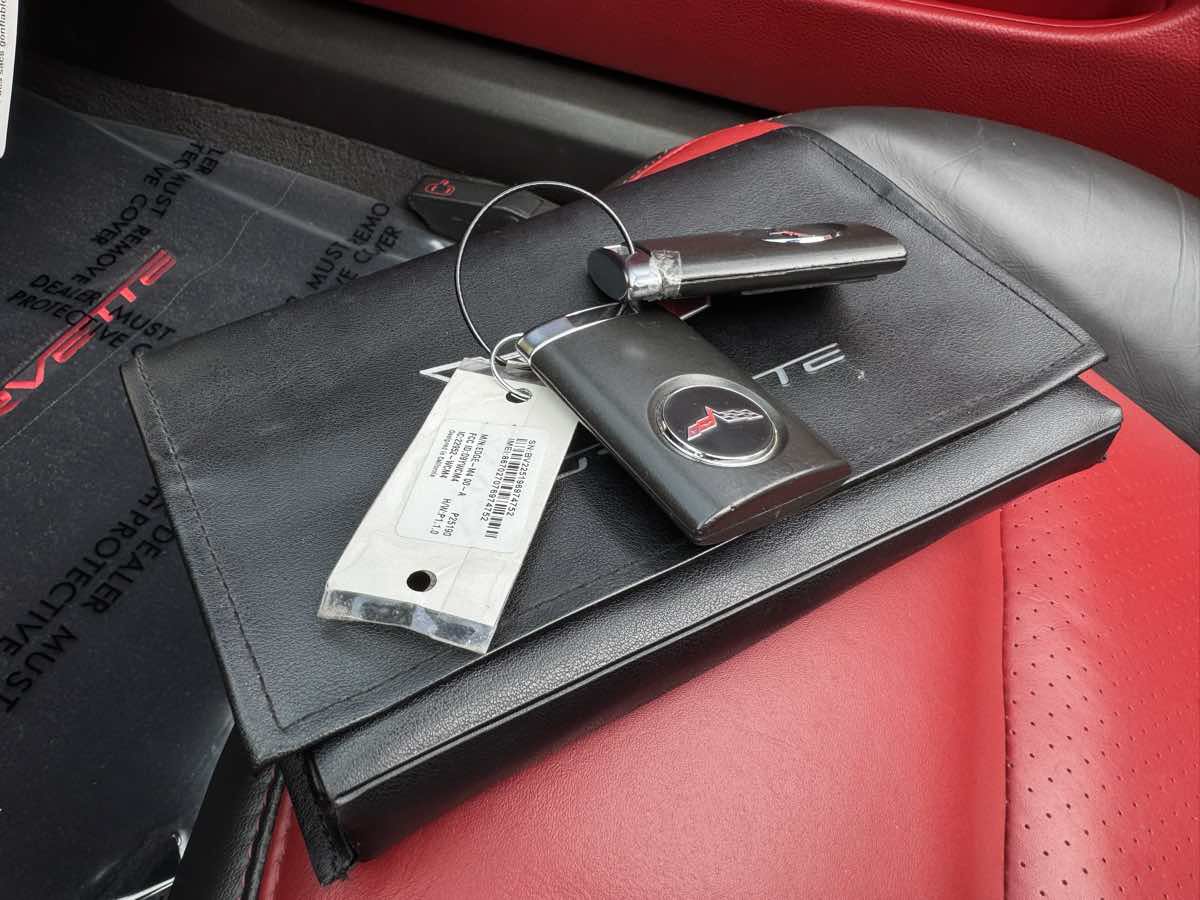 Used 2008 Chevrolet Corvette Convertible w/ Preferred Equipment Group RWD image 30