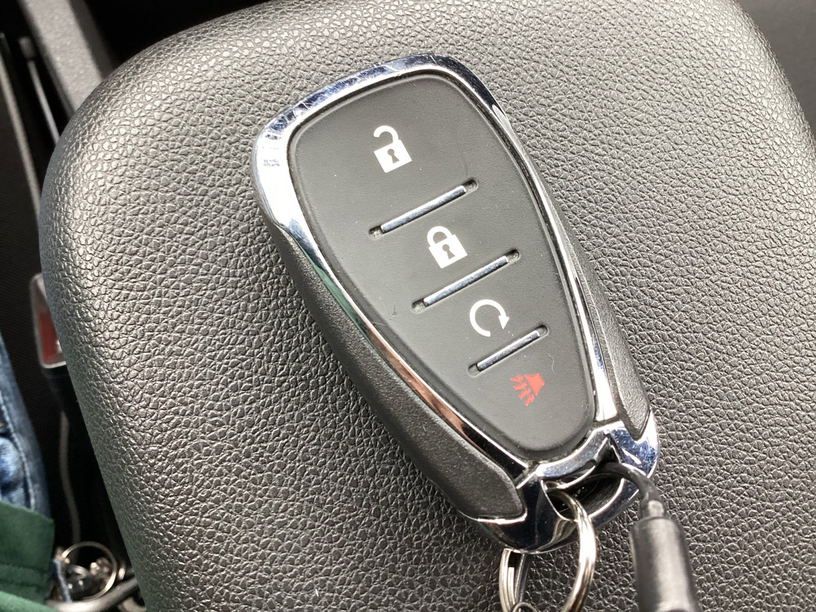 Used 2025 Chevrolet TrailBlazer LT FWD image 31