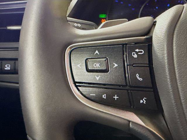 Certified 2023 Lexus ES 300h w/ Accessory Package (Z1) image 11