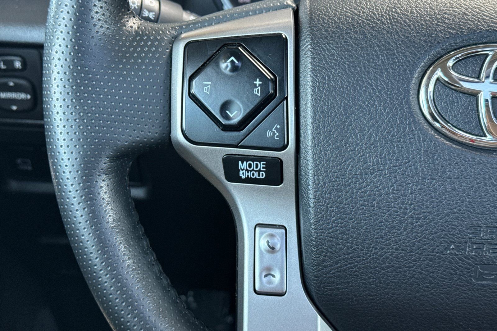 Certified 2023 Toyota 4Runner Limited image 30