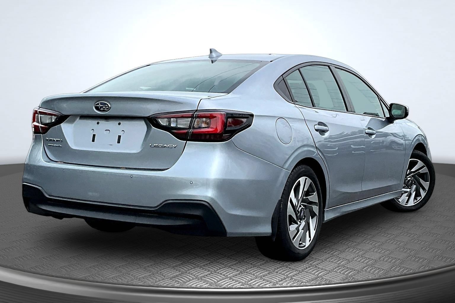 Used 2024 Subaru Legacy Limited AWD/4WD image 6