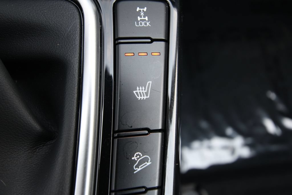 Used 2024 Kia Seltos SX AWD/4WD image 25