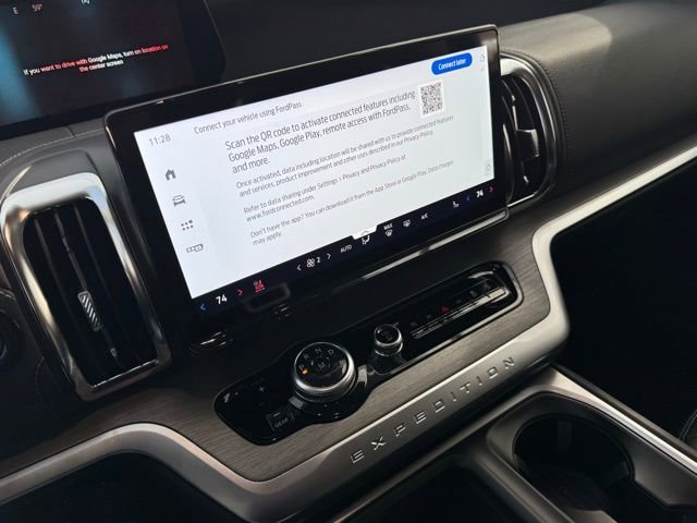New 2026 Ford Expedition Platinum w/ Driver's Package image 14