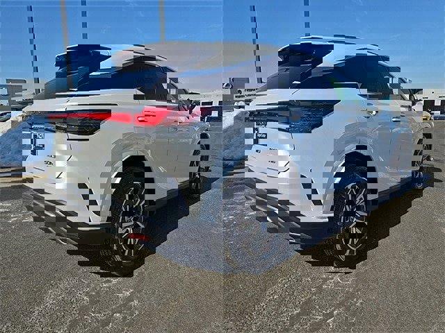 New 2026 Lexus RX 350h image 3