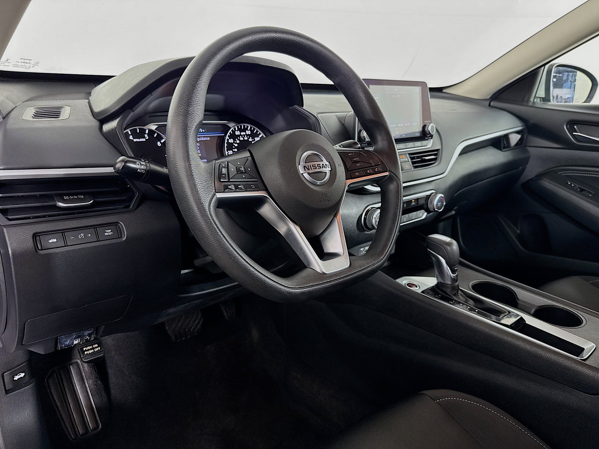 Used 2019 Nissan Altima 2.5 S FWD image 22