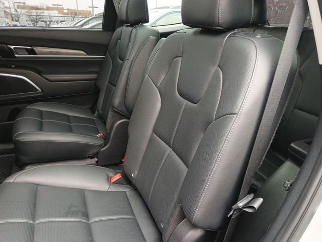 Used 2022 Kia Telluride SX w/ Nightfall Edition Package image 26