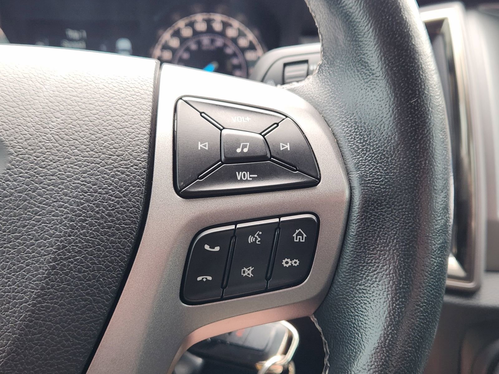 Used 2023 Ford Ranger XLT w/ Equipment Group 301A Mid image 30