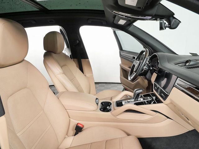 Certified 2022 Porsche Cayenne S image 23