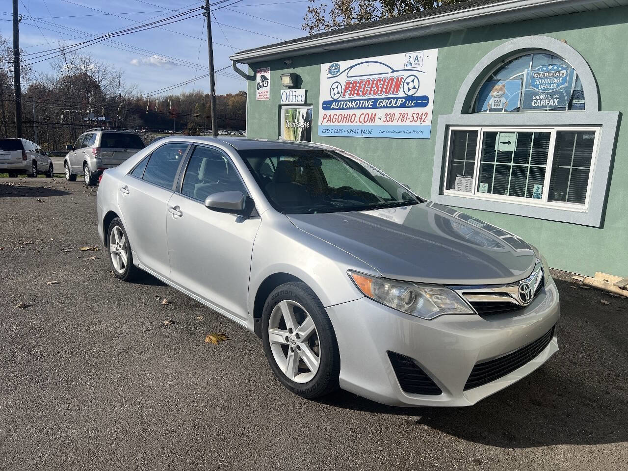Used 2012 Toyota Camry LE image 2