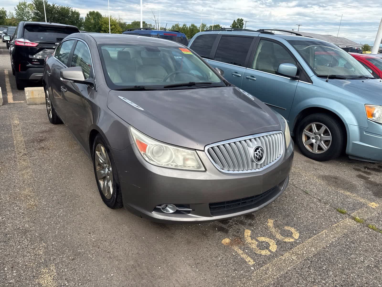 Used 2010 Buick LaCrosse CXL FWD image 5