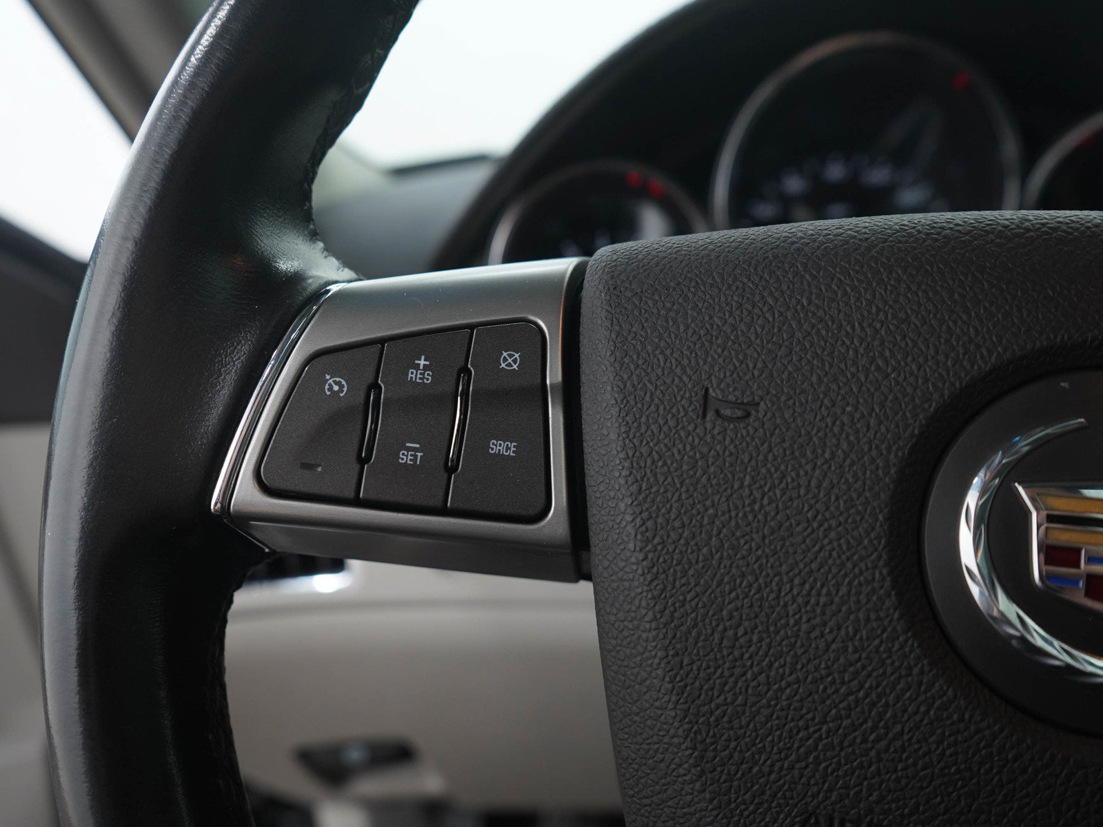 Used 2011 Cadillac CTS Luxury AWD/4WD image 28