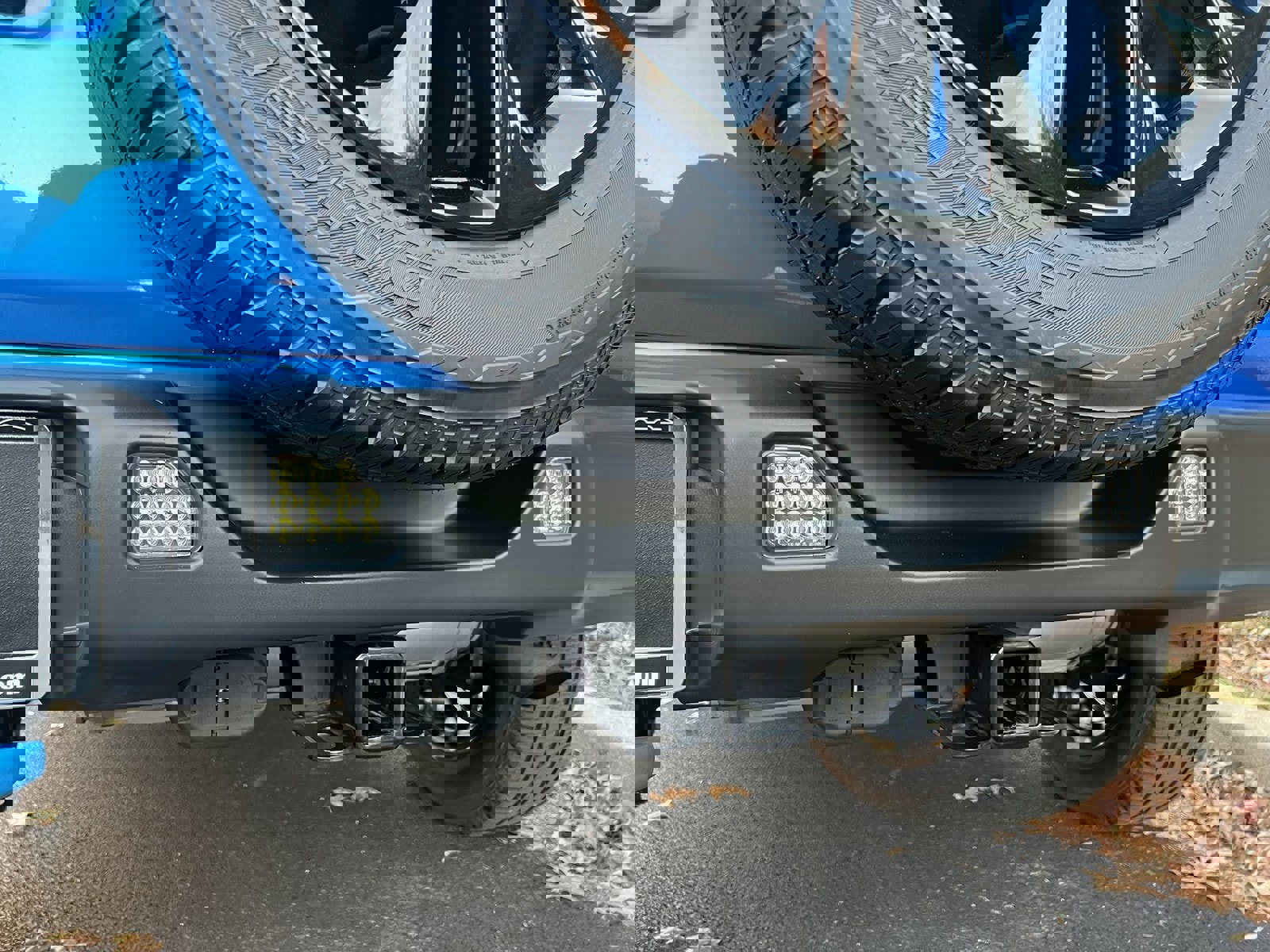 Used 2022 Jeep Wrangler Unlimited Sahara w/ Cold Weather Group image 73