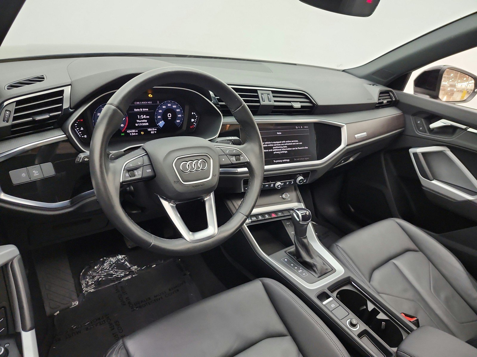 Used 2023 Audi Q3 2.0T Premium w/ Convenience Package AWD/4WD image 14