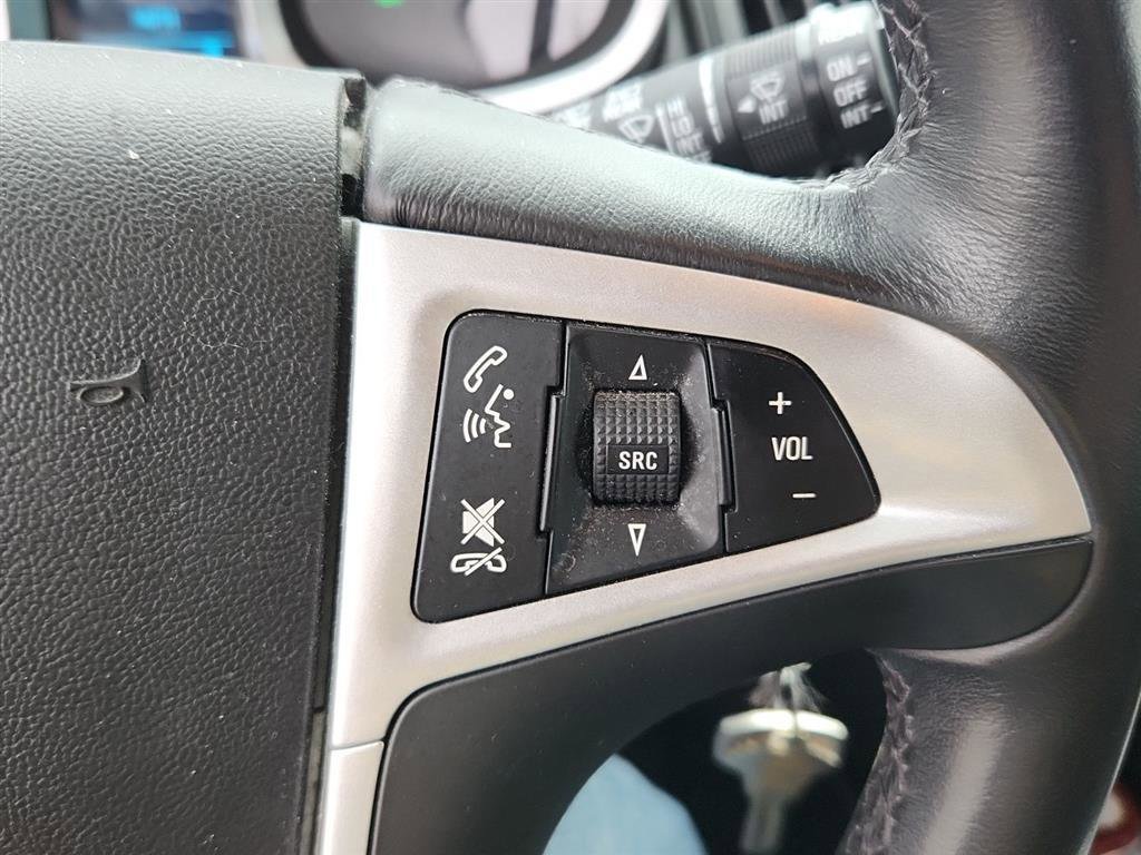 Used 2017 Chevrolet Equinox LT w/ Convenience Package image 15