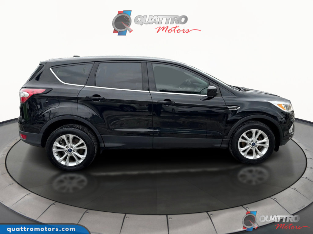 Used 2017 Ford Escape SE w/ SE Cold Weather Package image 7