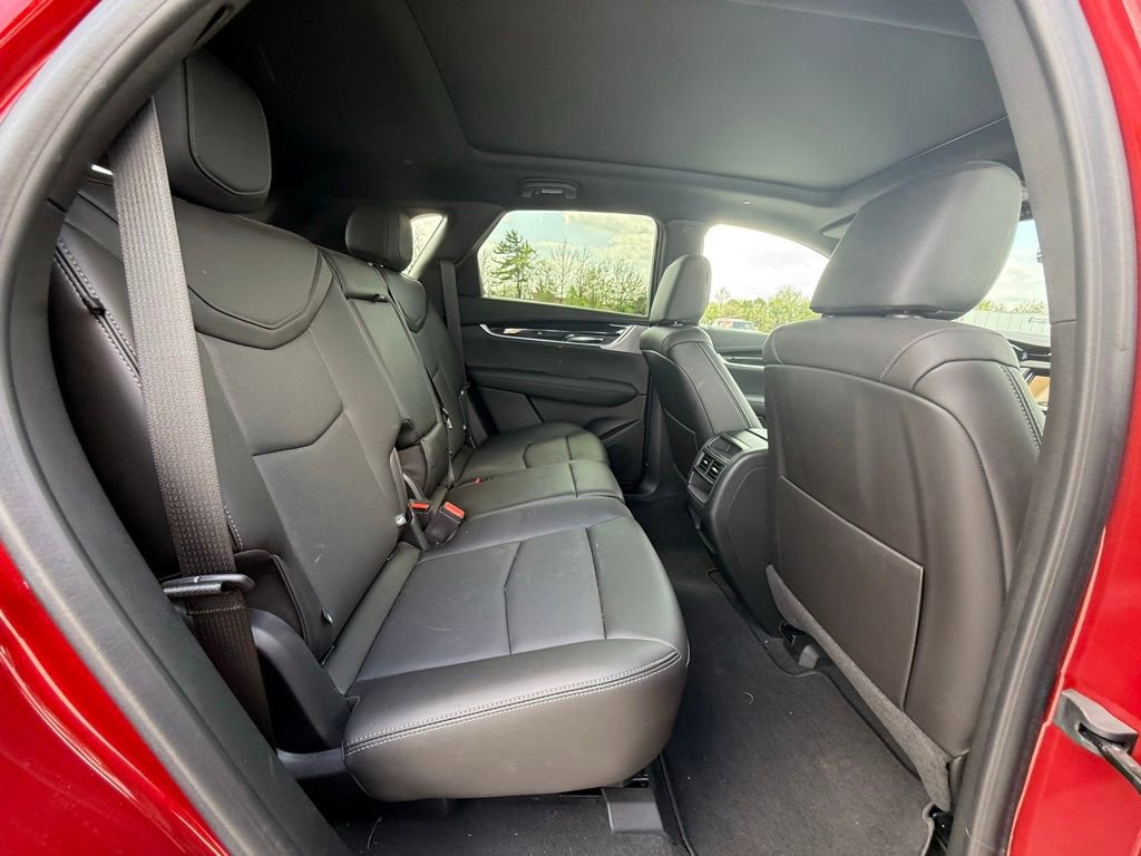 Certified 2023 Cadillac XT5 Premium Luxury w/ Technology Package image 35
